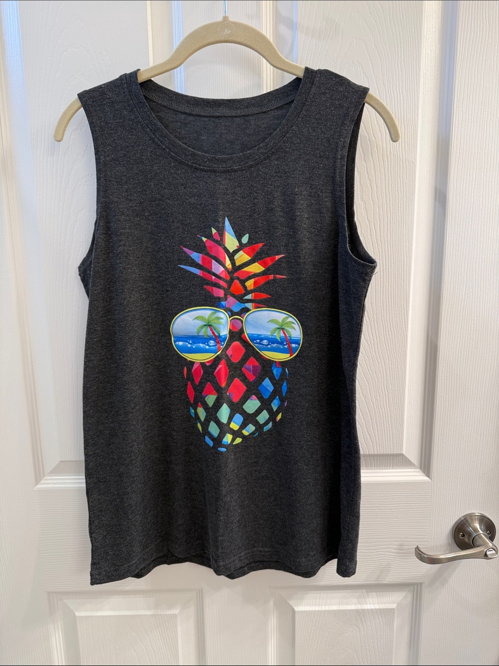 Dark Gray Pineapple Graphic Sleeveless Tank Top